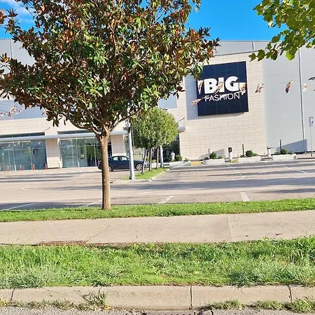 Sunny - Kvart Apartman *