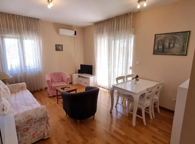 Sunny - Kvart Apartamento