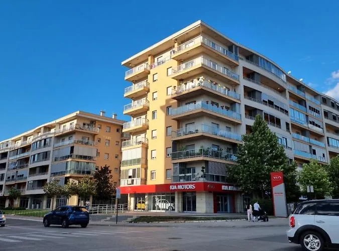 Sunny - Kvart Apartment Podgorica